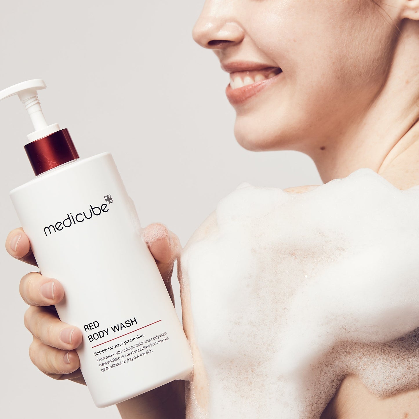 Red Body Wash for Gentle Everyday Cleansing